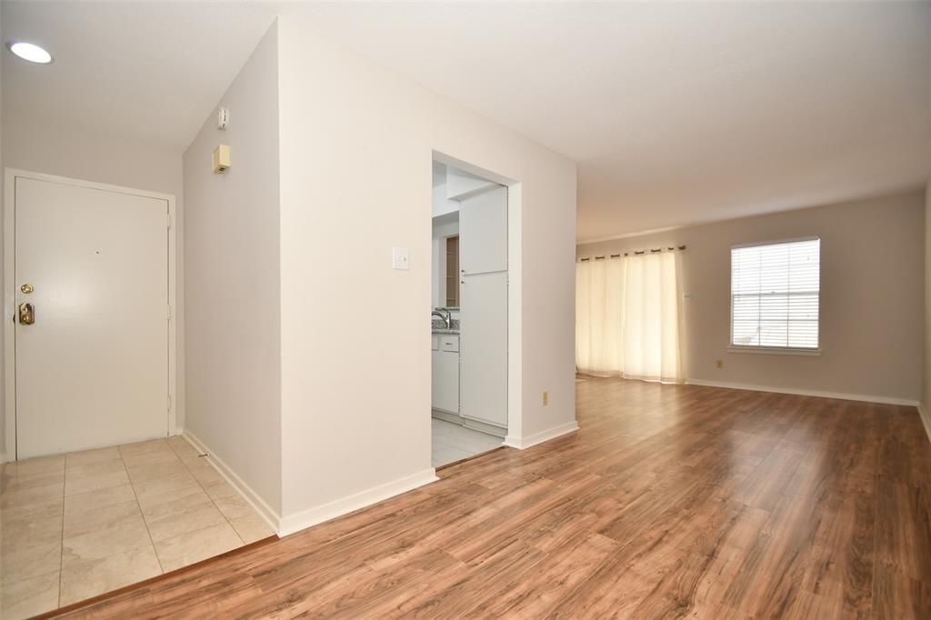 2333 Bering Drive - Photo 9