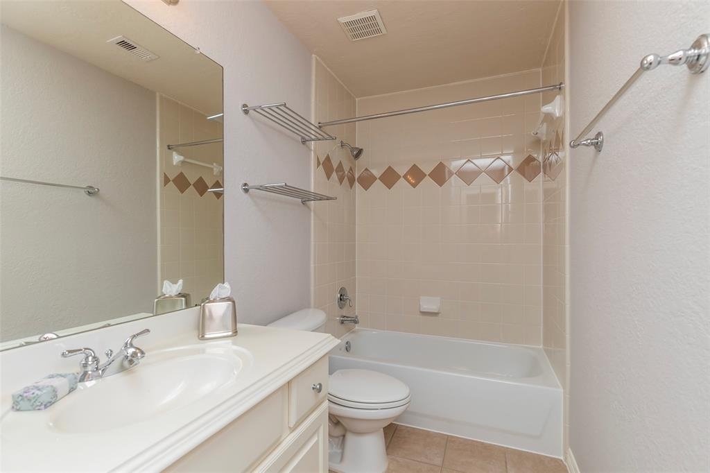 10126 Holly Chase Drive - Photo 44