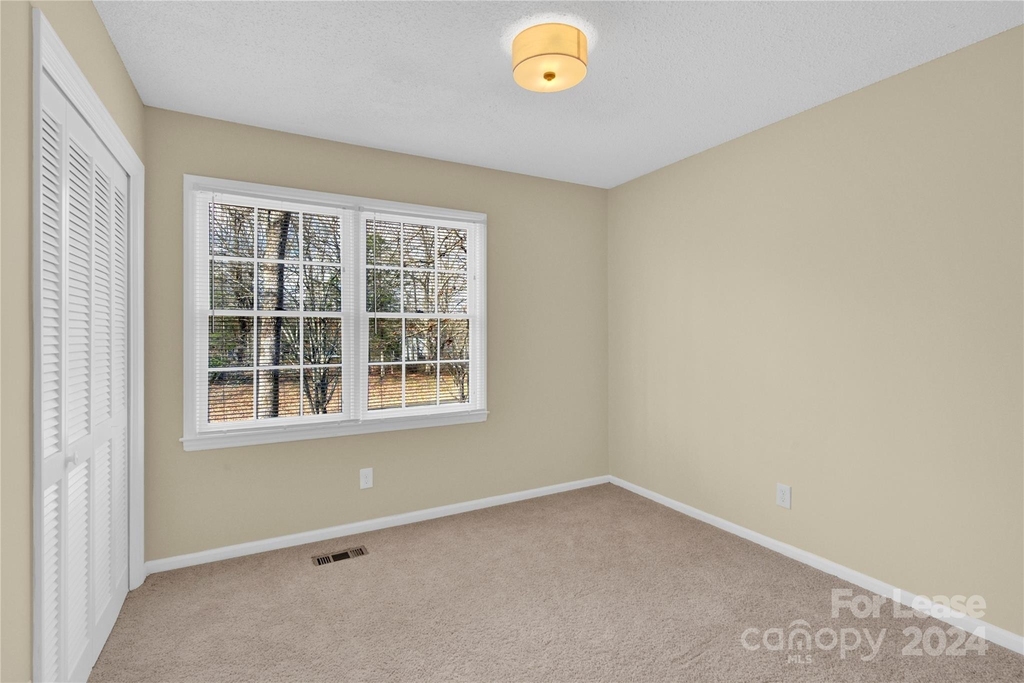 10941 Painted Tree Road - Photo 26