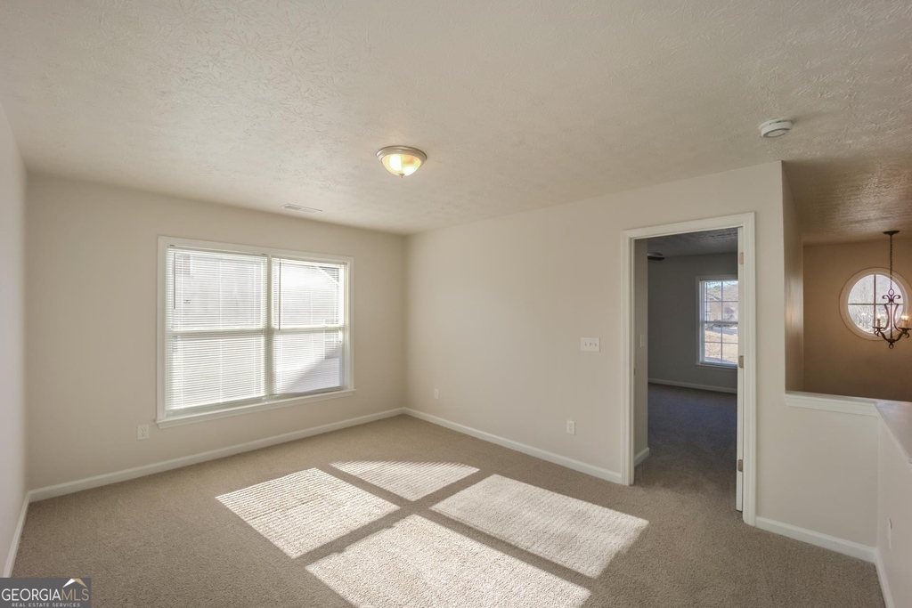 8821 Lakecrest Way - Photo 12