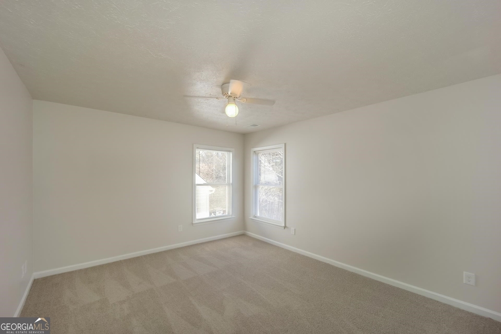 8821 Lakecrest Way - Photo 11