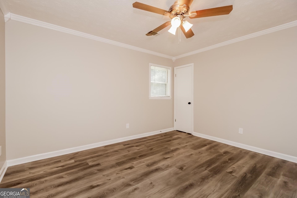 5125 Holloman Road - Photo 10