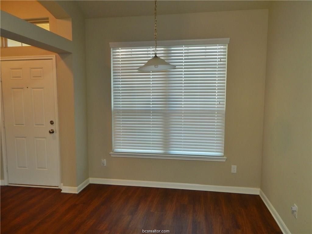 2824 Silver Oak Drive - Photo 2