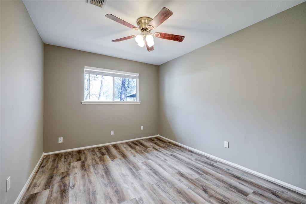 25110 Lynbriar Lane - Photo 18