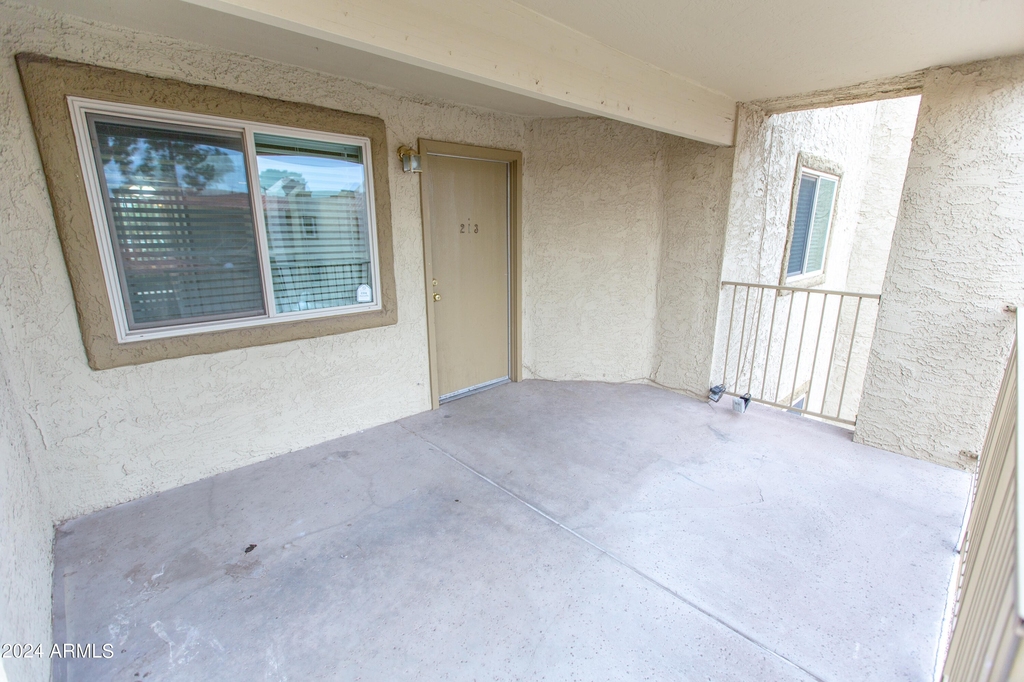 2220 W Dora Street - Photo 17