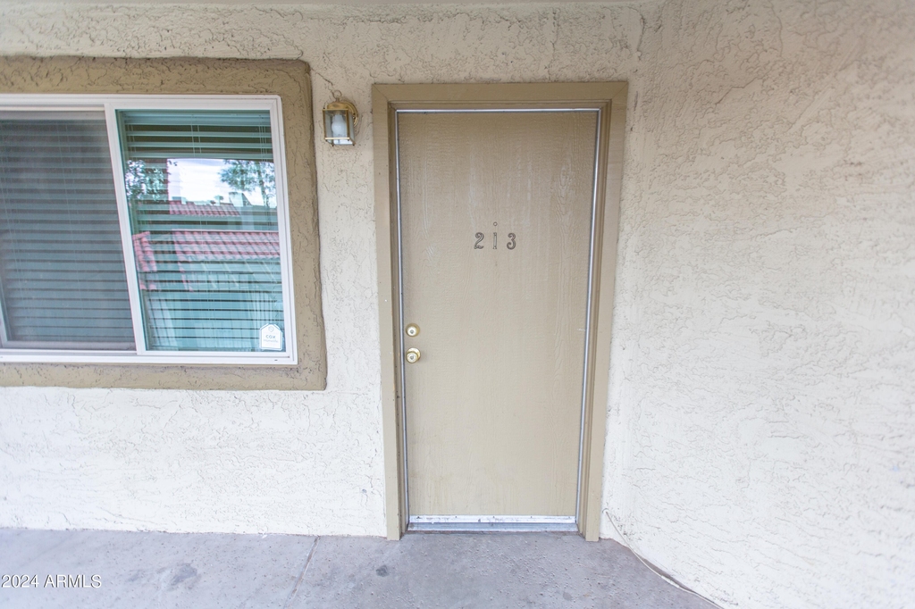 2220 W Dora Street - Photo 19