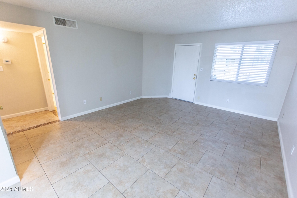 2220 W Dora Street - Photo 23