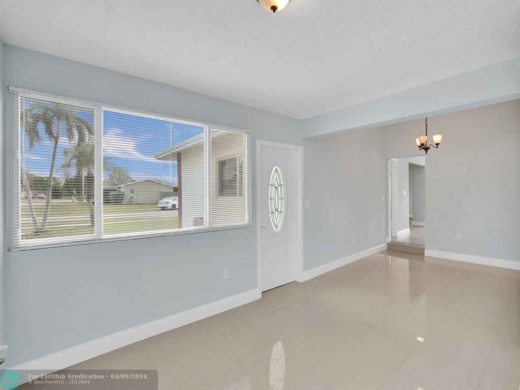 8205 Nw 71st Ave - Photo 37