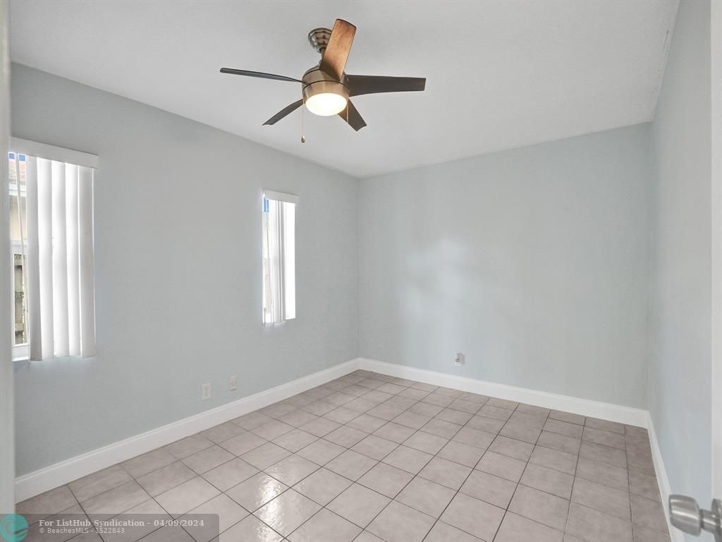 8205 Nw 71st Ave - Photo 21