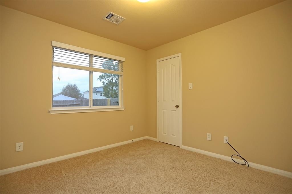 1040 Shadow Glenn Drive - Photo 21