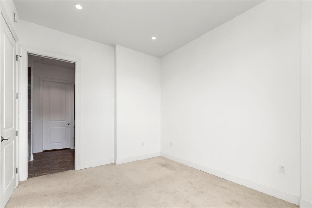 1211 Caroline Street - Photo 10