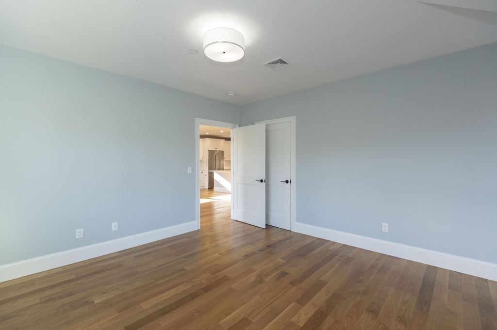 100 Dillingham Avenue - Photo 12