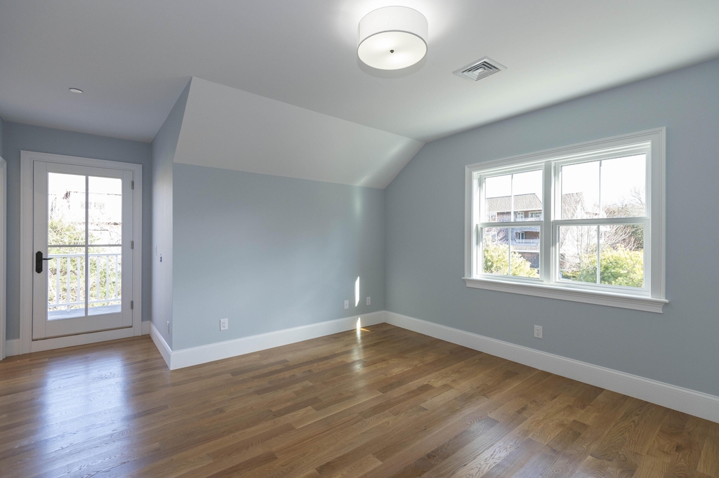 100 Dillingham Avenue - Photo 10