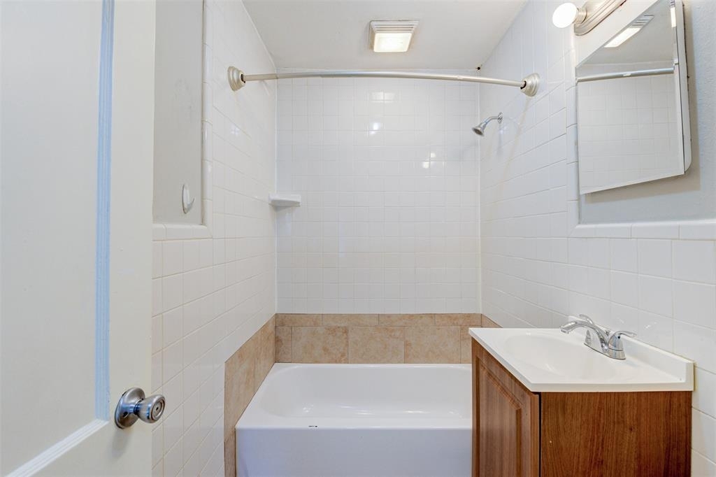 5907 Nelwyn Street - Photo 16