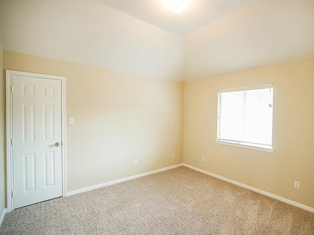 21645 Forest Colony Drive - Photo 24