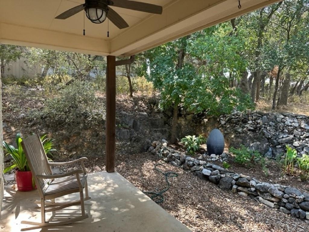 241 Shady Hollow - Photo 24