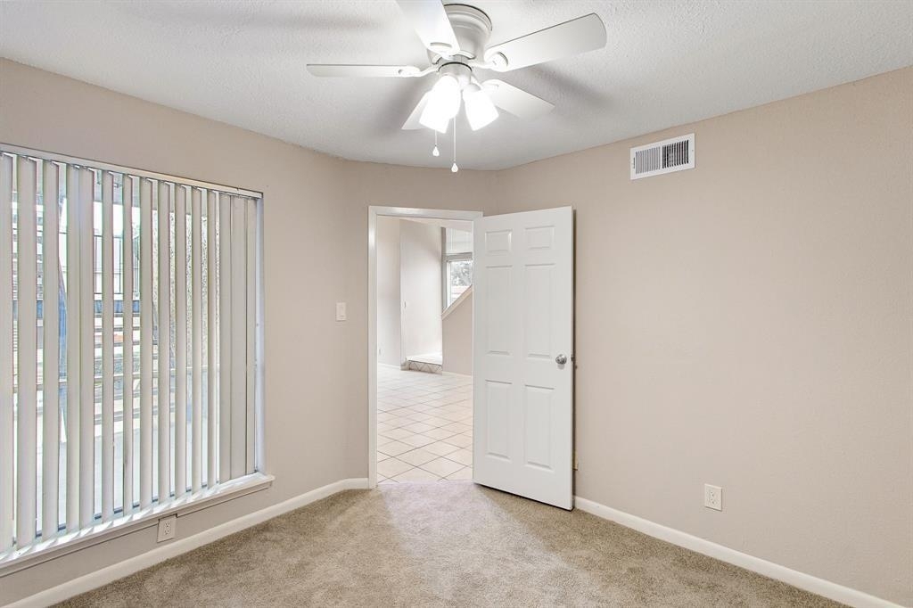 10855 Meadowglen Lane - Photo 21