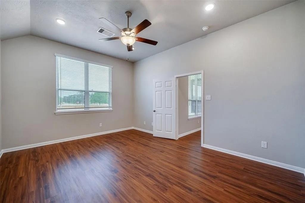 1027 Tomball Downs Drive - Photo 15