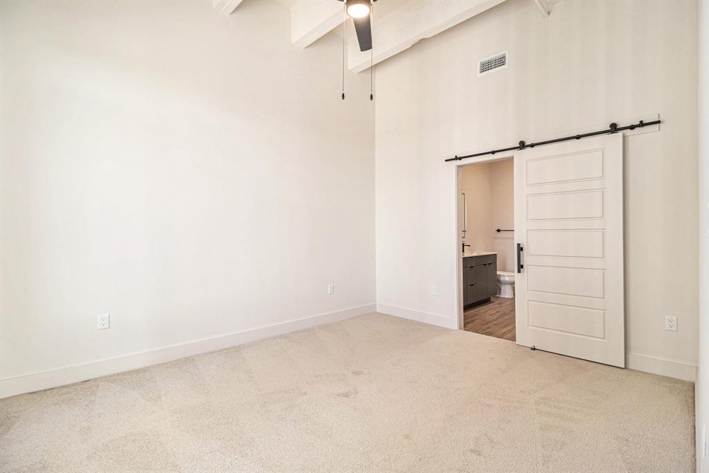 1801 Smith Street - Photo 12