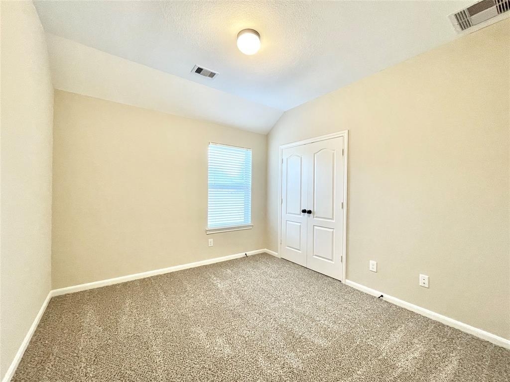 4943 Ginger Bluff Trail - Photo 15