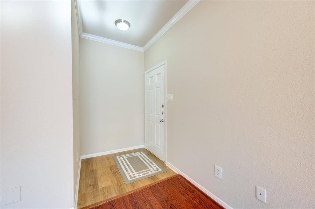 2255 Braeswood Park Drive - Photo 2