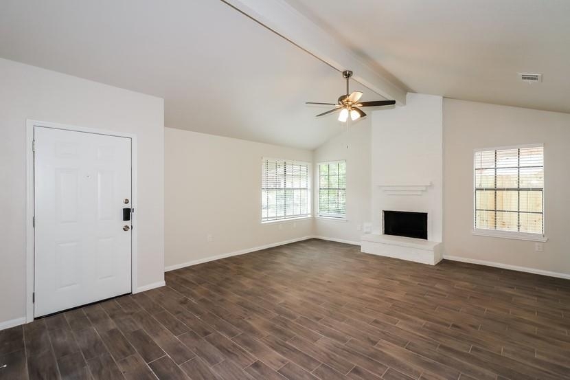 15218 Beechnut Street - Photo 3