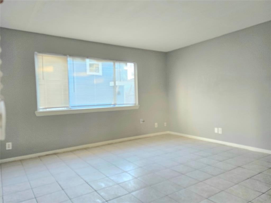 1109 Broadway Street - Photo 8