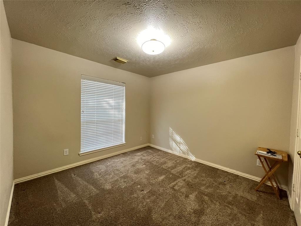 2611 Parkbriar Lane - Photo 12