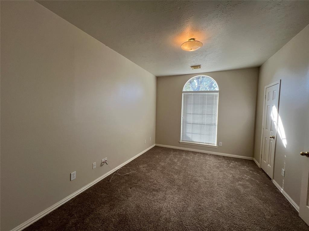 2611 Parkbriar Lane - Photo 9