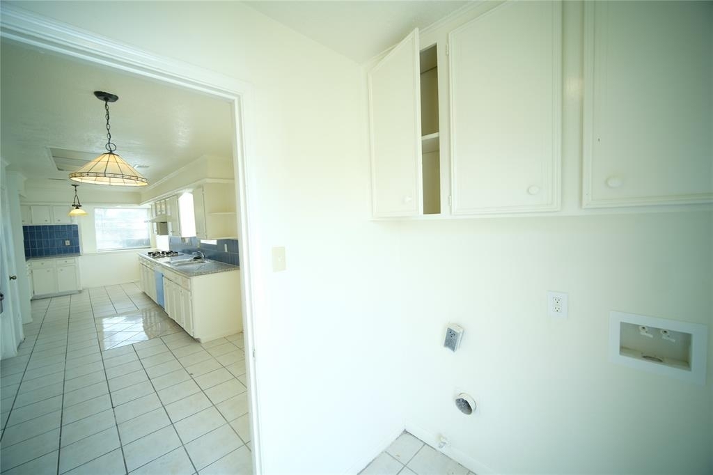 12618 Bexley Drive - Photo 8