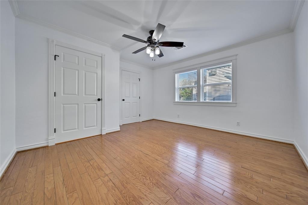 520 W 15th Street - Photo 21