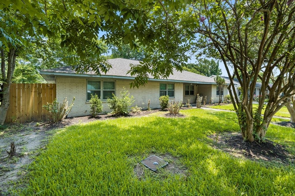 805 Bull Lane - Photo 4