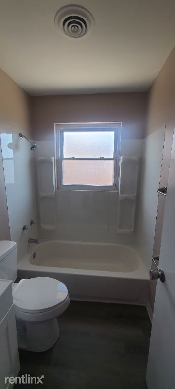 917 W. Market St C - Photo 6