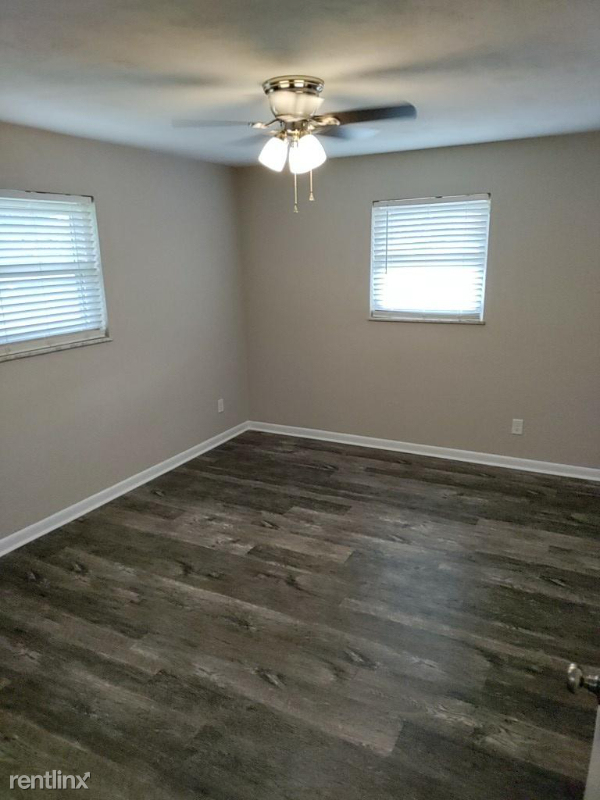 917 W. Market St C - Photo 0