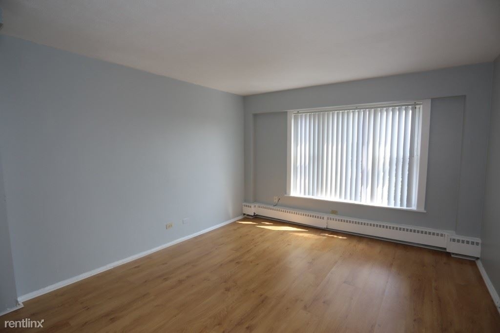 7333 N. Ridge, Unit A205 - Photo 3