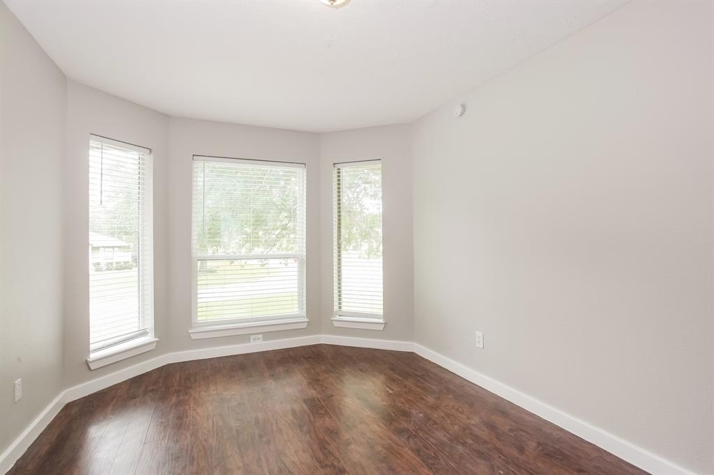 11845 La Salle Heights Court - Photo 5