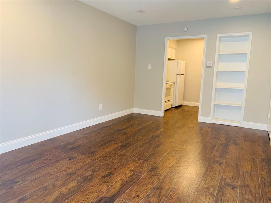 2350 Bering Drive - Photo 3