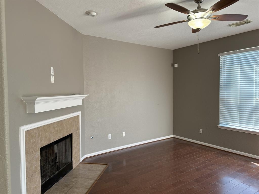 32410 Cross Spring Park Lane - Photo 8