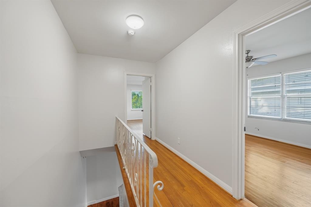 2111 Sheridan Street - Photo 10