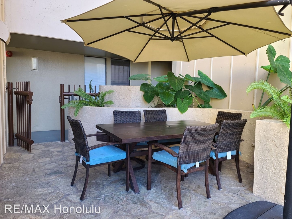 320 Liliuokalani Ave # 2304 - Photo 17