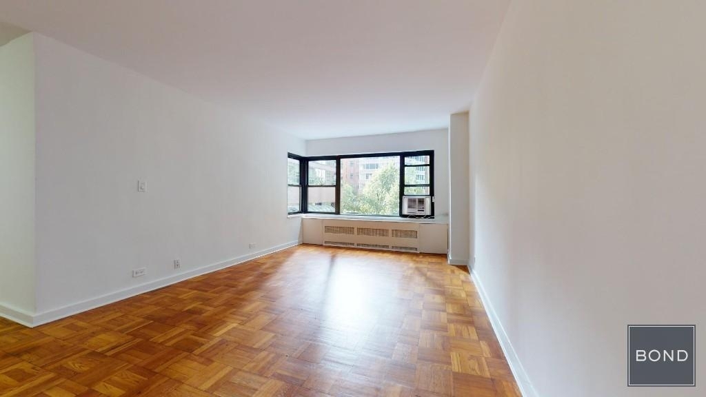412 East 55th Street - Photo 0