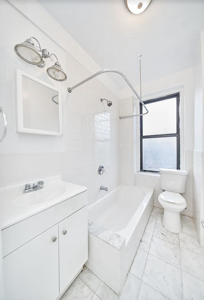 121 Seaman Avenue - Photo 8