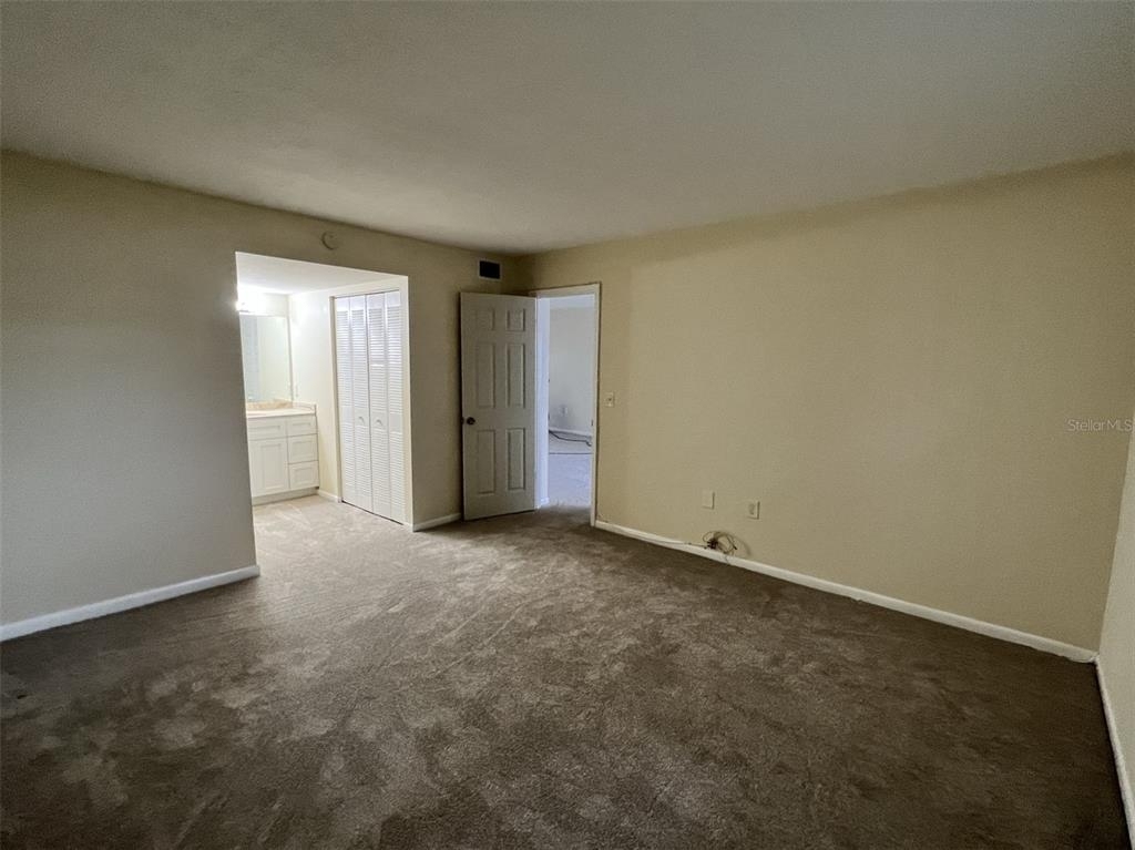 10500 77th Terrace - Photo 11