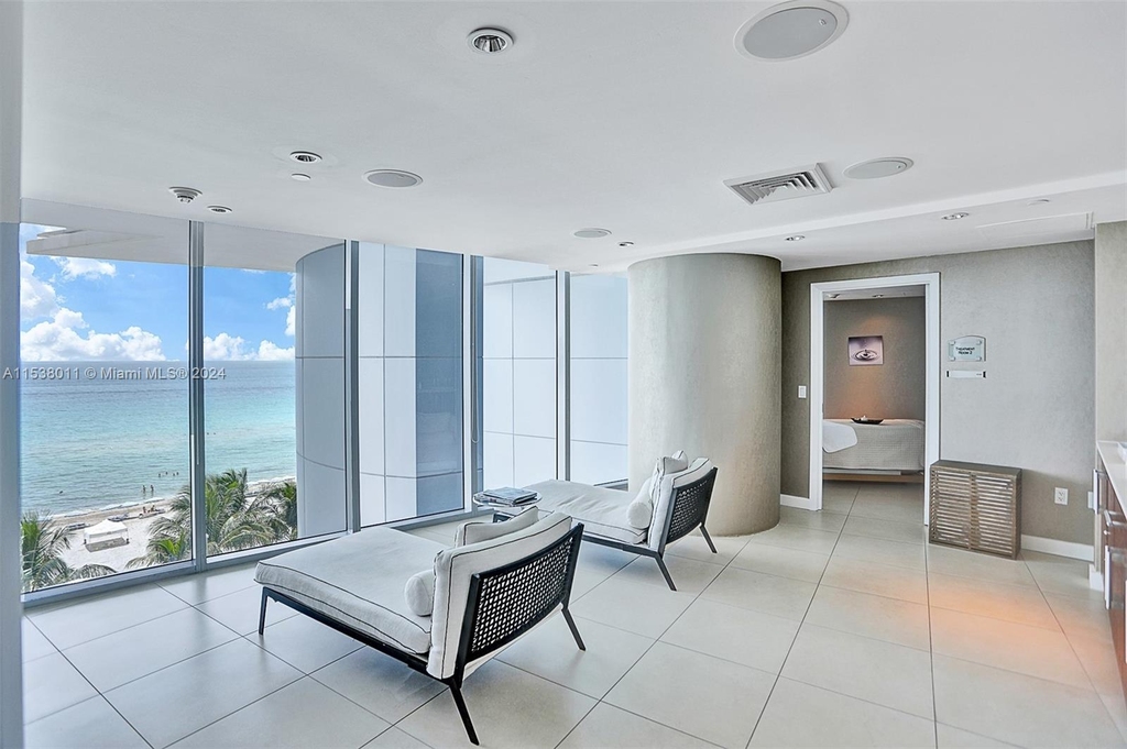 17001 Collins Ave - Photo 36