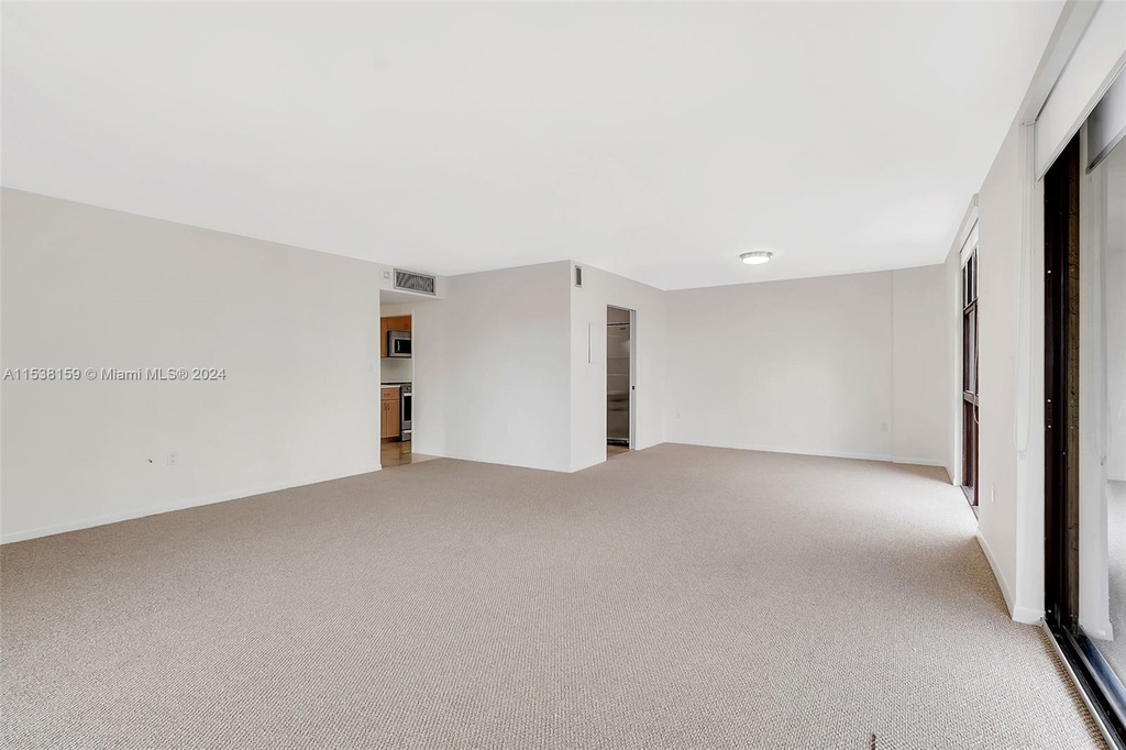 600 Biltmore Way - Photo 5