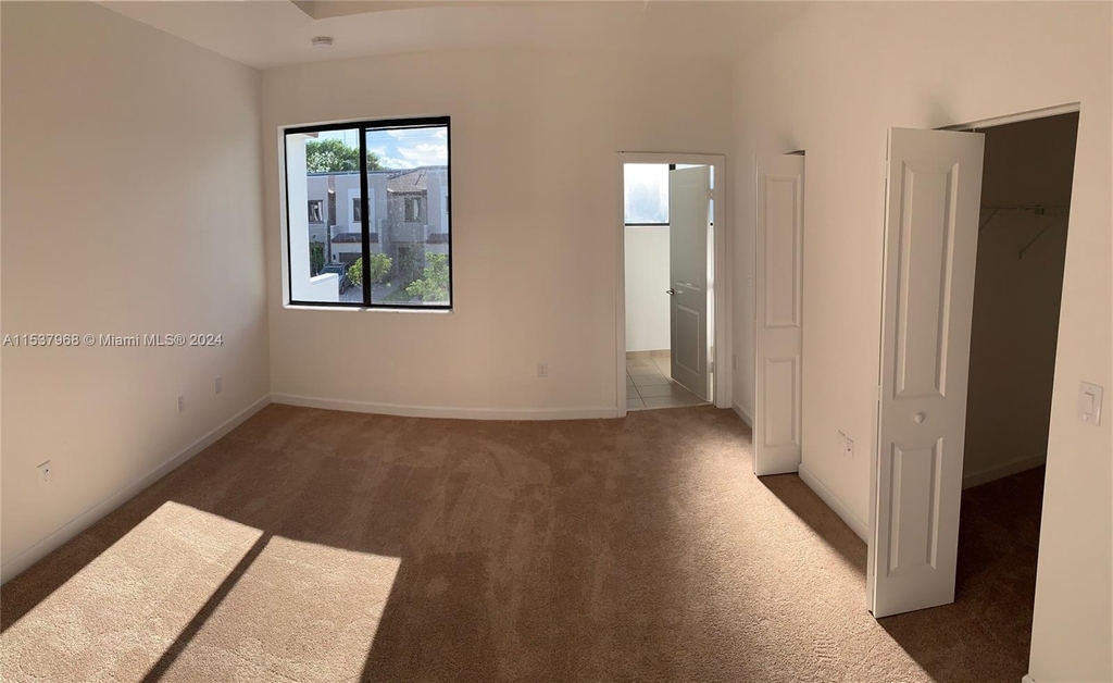 21341 Ne 2 Ct - Photo 12