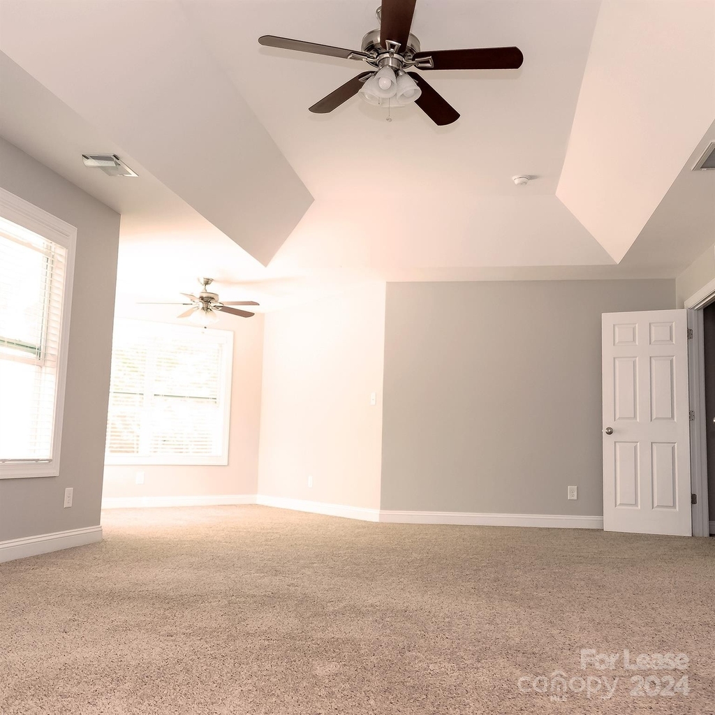 1036 Ridge Haven Road - Photo 11