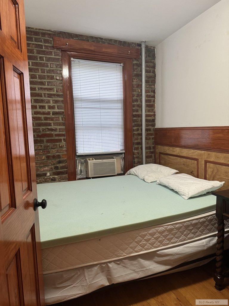 424 East 13th Street - Photo 7