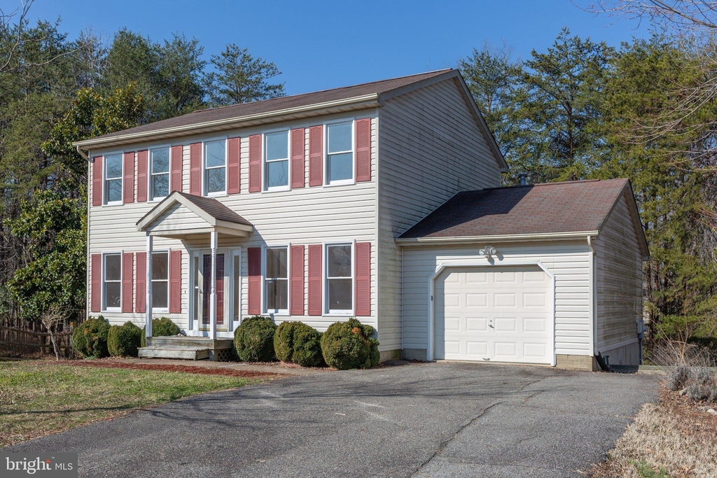 8616 S Fork Court - Photo 1