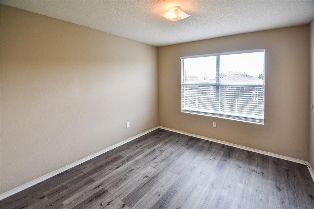 922 Blue Sky Drive - Photo 10